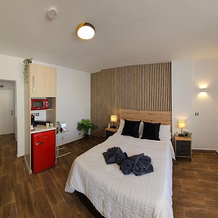 Namaste Modern Elegance City Center Apartment By Namaste Elite Torremolinos Exterior foto